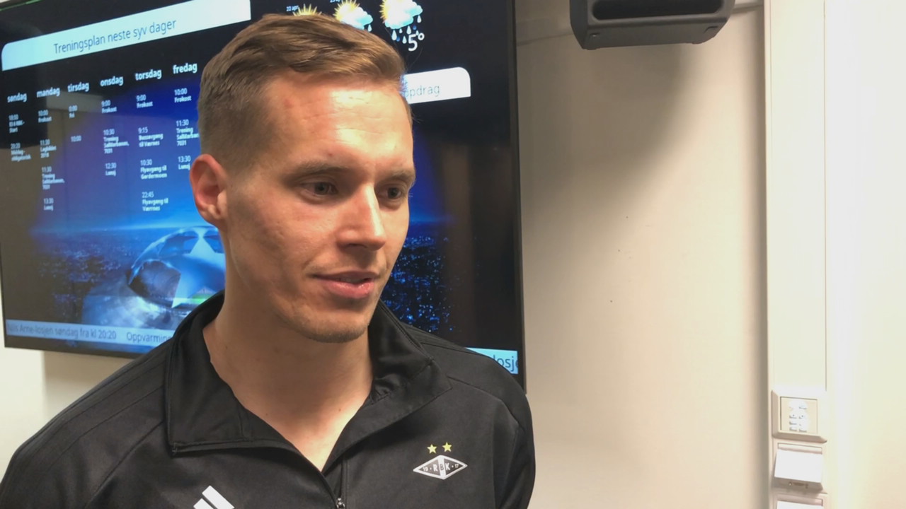 Feiret ny kontrakt med kanonkule